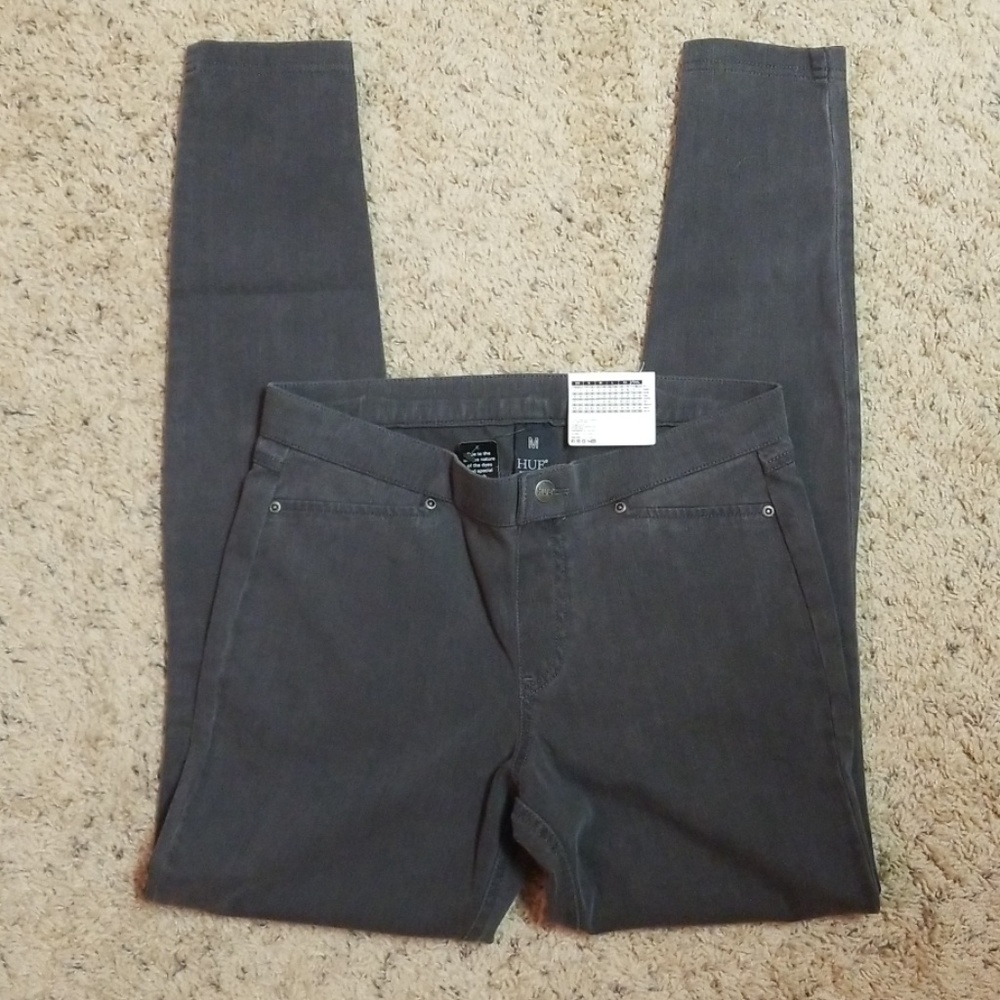 NWT Hue Super Smooth Denim Legging Size M